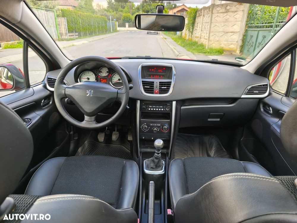 Peugeot 207 - 4