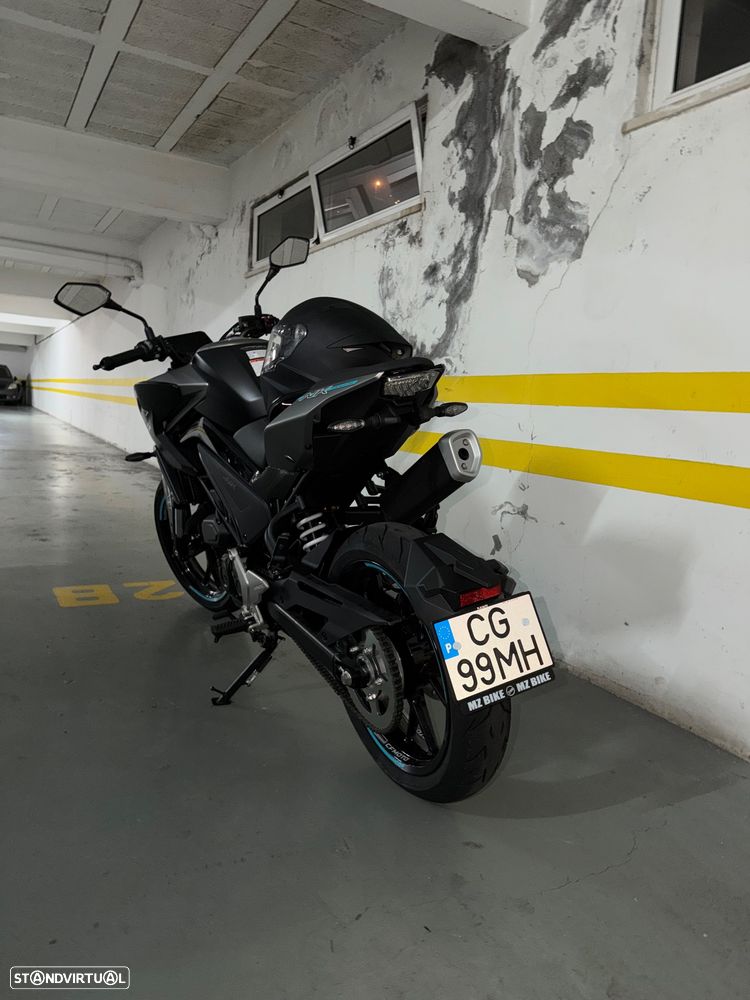 CF Moto 125NK - 5