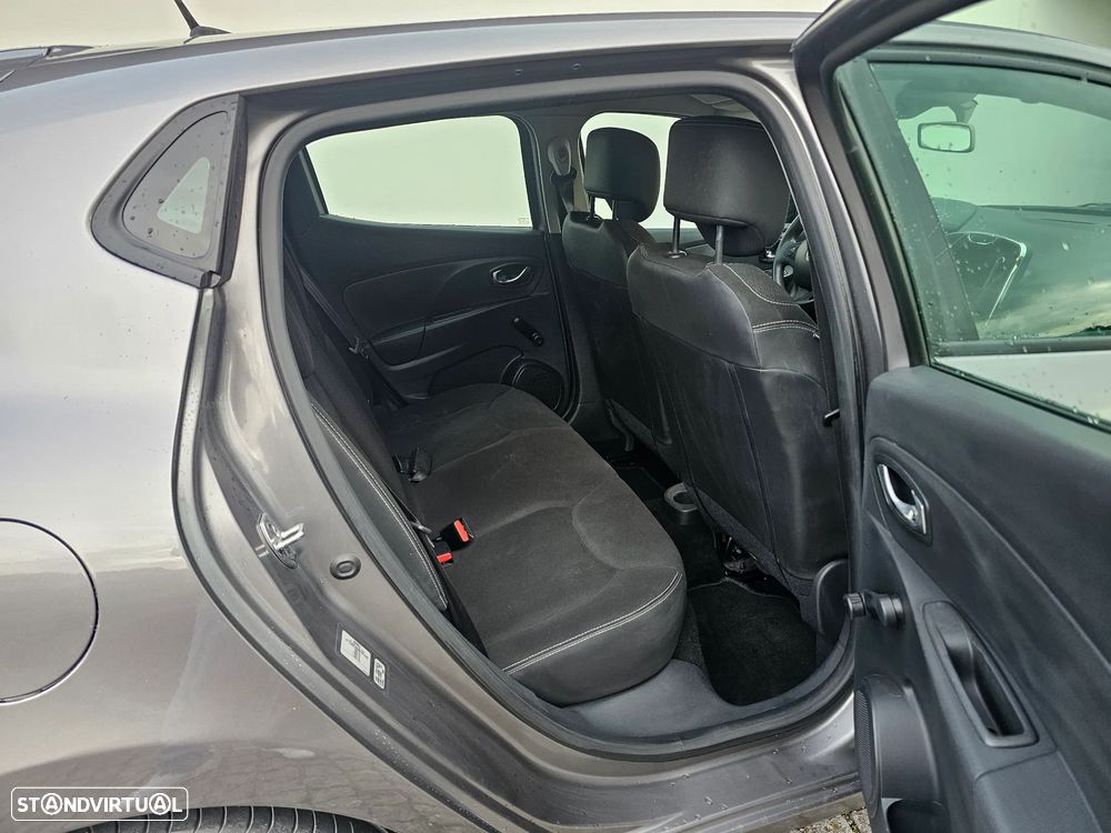 Renault Clio 1.5 dCi Dynamique S - 19