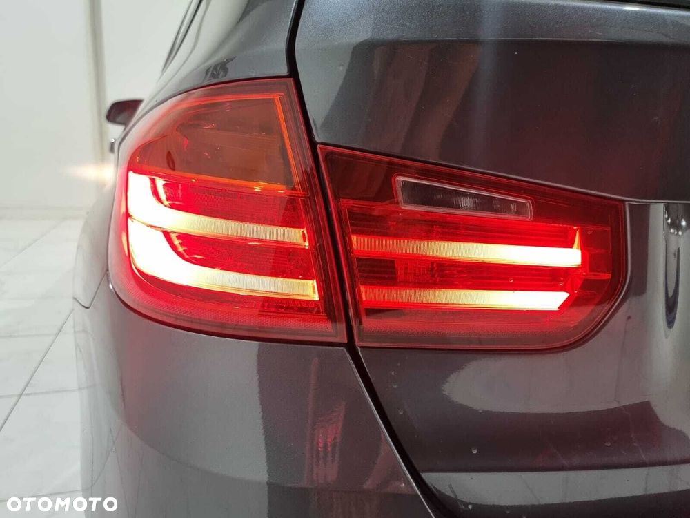 BMW Seria 3 - 34