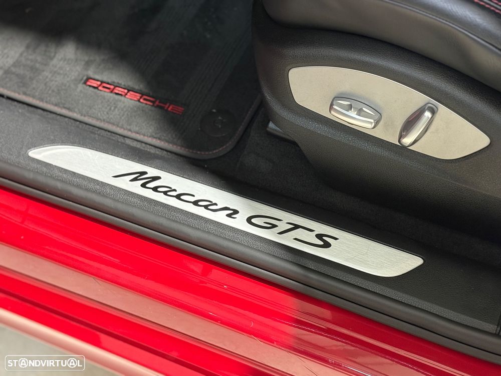 Porsche Macan GTS PDK - 25