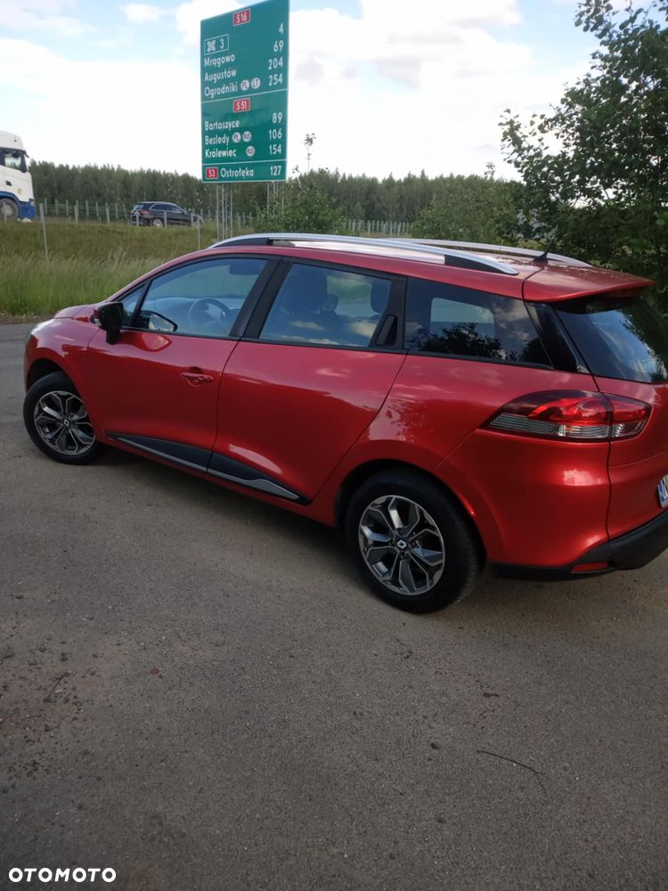 Renault Clio 1.2 16V Limited Plus - 3
