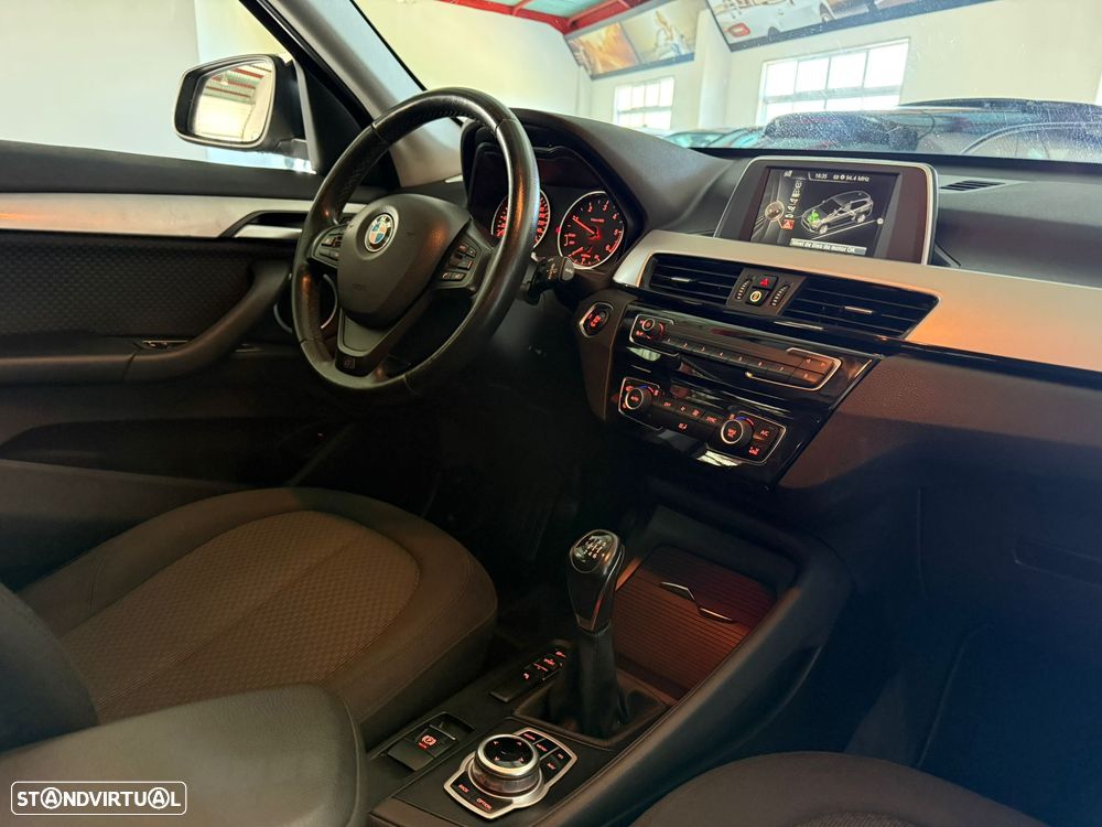 BMW X1 16 d sDrive Pack M - 15