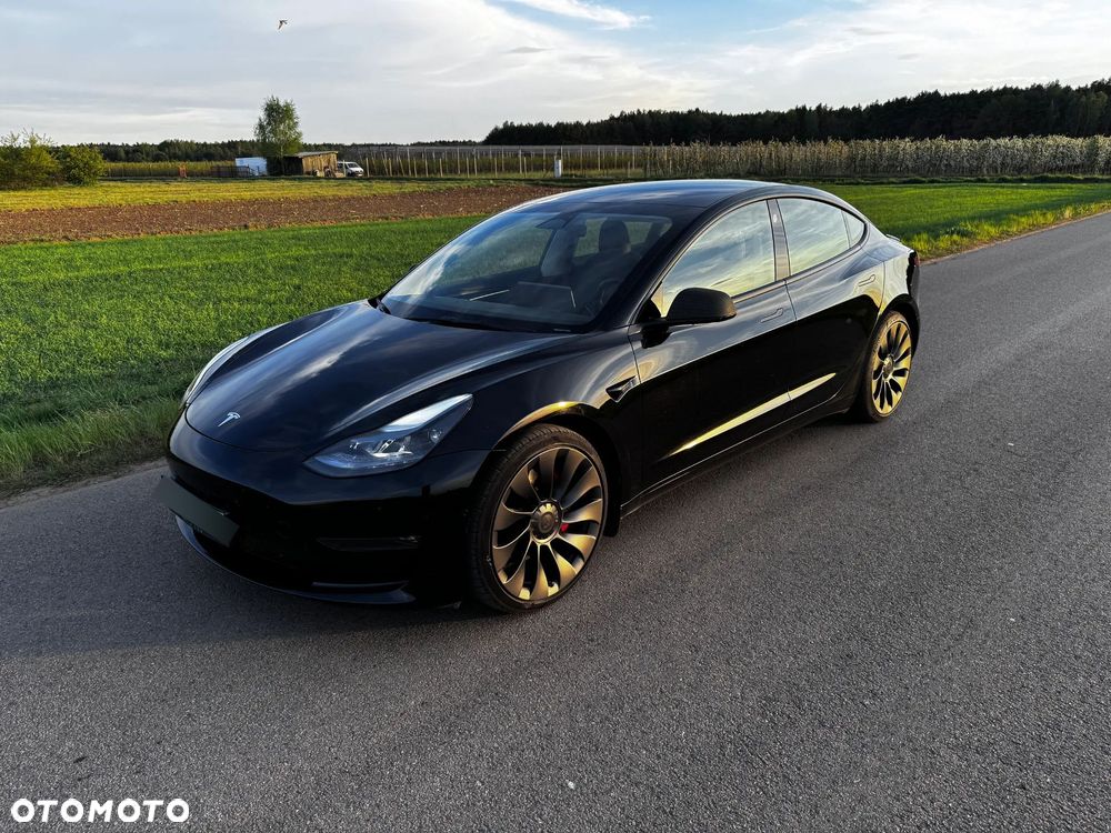 Tesla Model 3 - 2