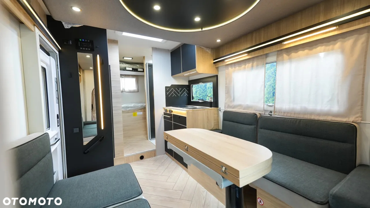 Ford Chausson 720 Etape Line - 19