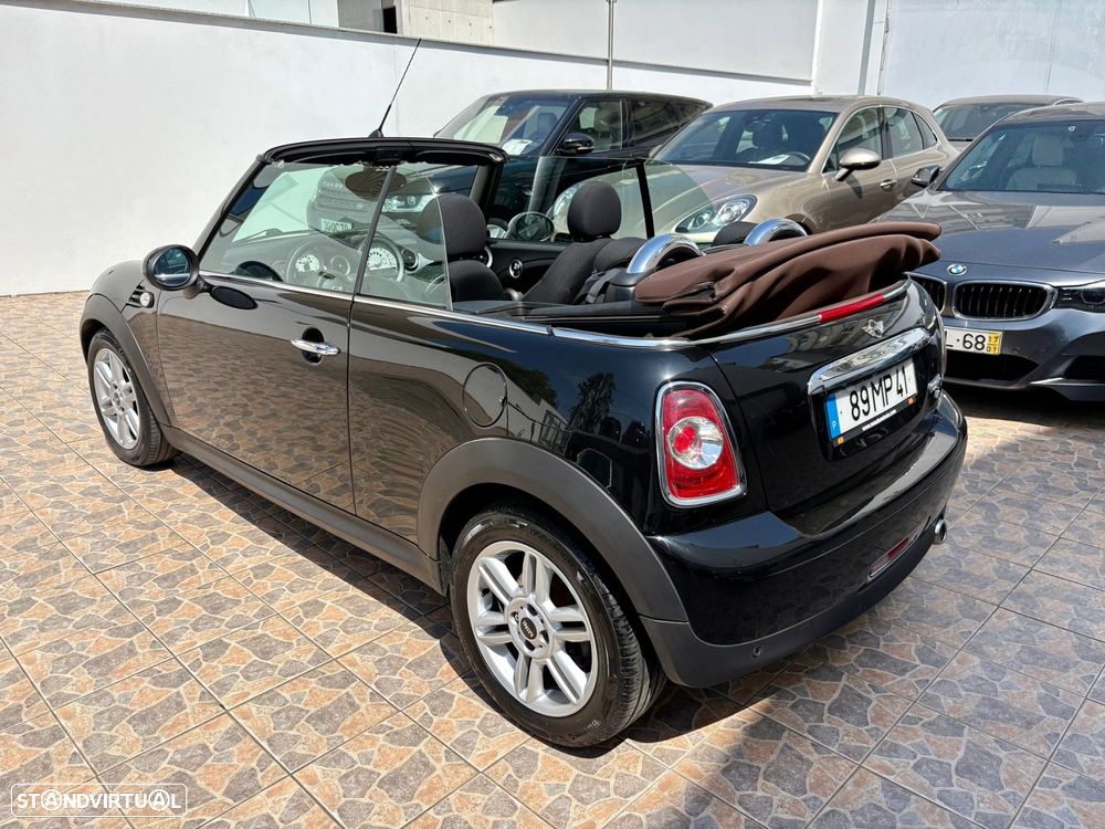MINI Cabrio Cooper D - 14