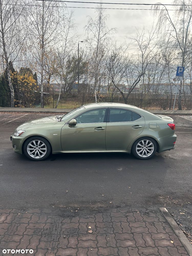 Lexus IS 250 Prestige - 2