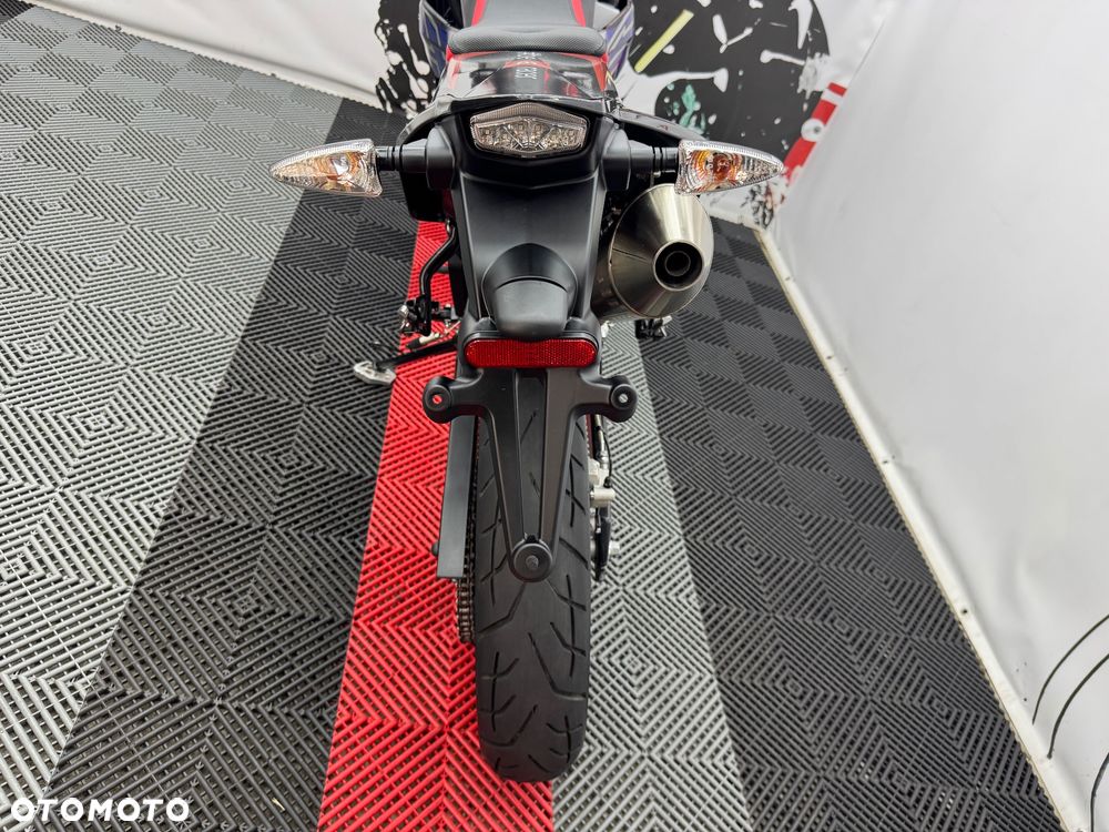 Aprilia SX - 18