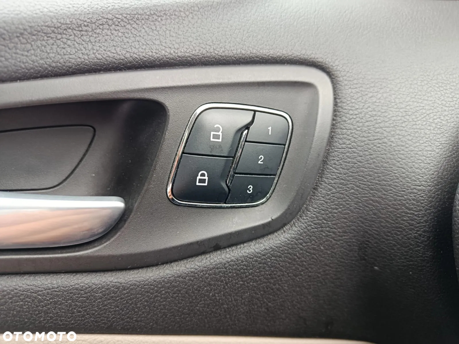Ford Kuga 2.0 EcoBoost AWD ST-Line ASS - 12