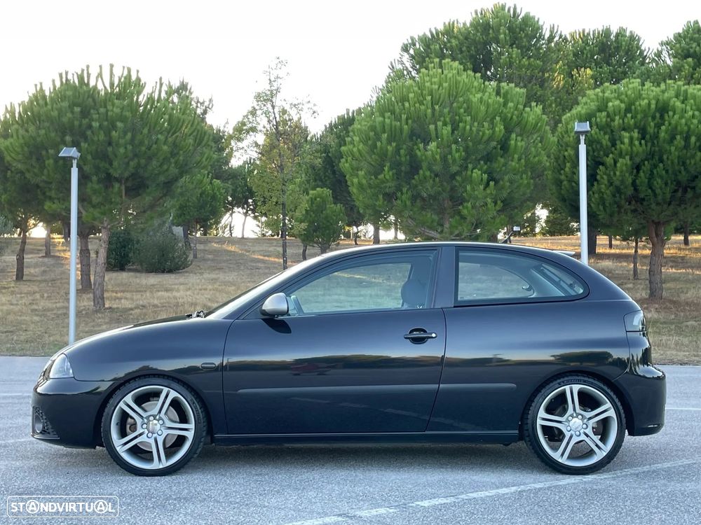 Seat Ibiza 2005 photo 3