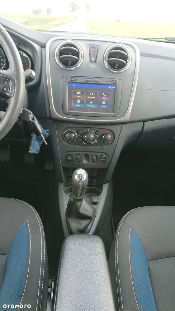 Dacia Sandero dCi 90 Laureate - 13