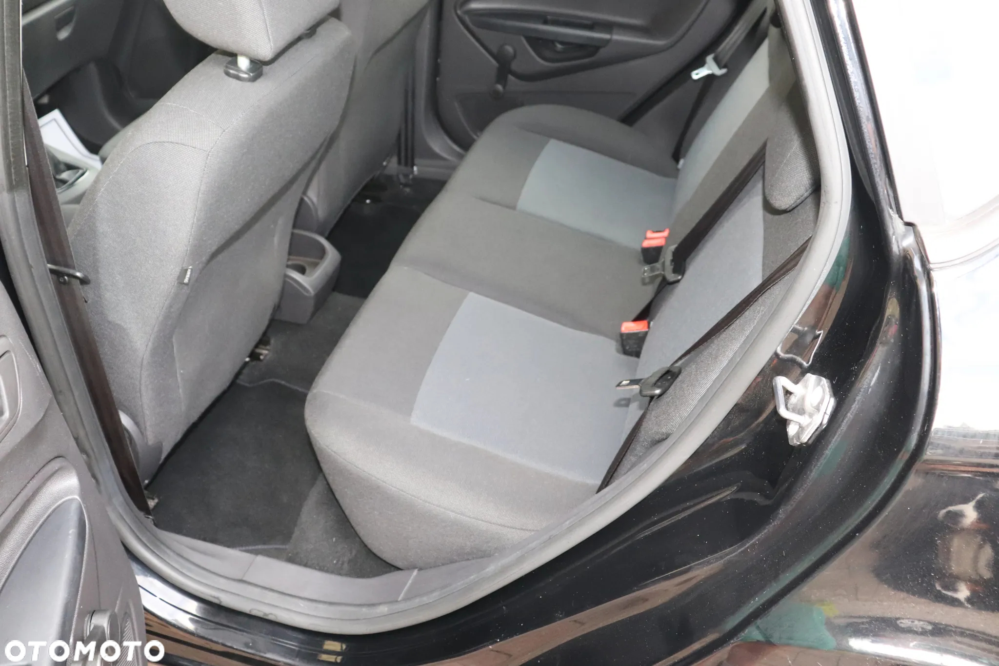 Ford Fiesta 1.25 Celebration - 21