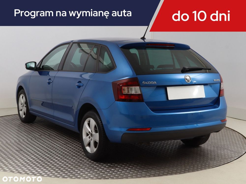 Skoda RAPID - 6