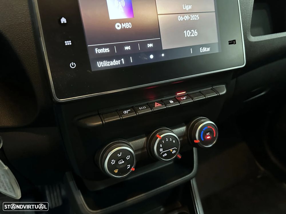 Renault EXPRESS - 23