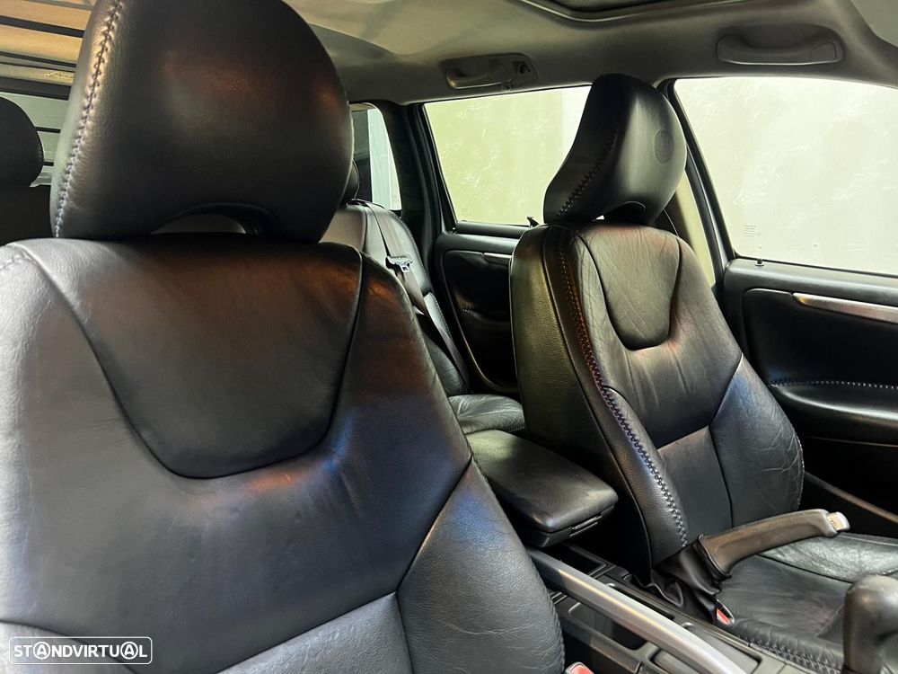 Volvo V70 Crosscountry - 15