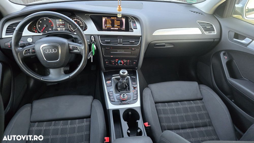 Audi A4 2.0 TDI Avant - 7