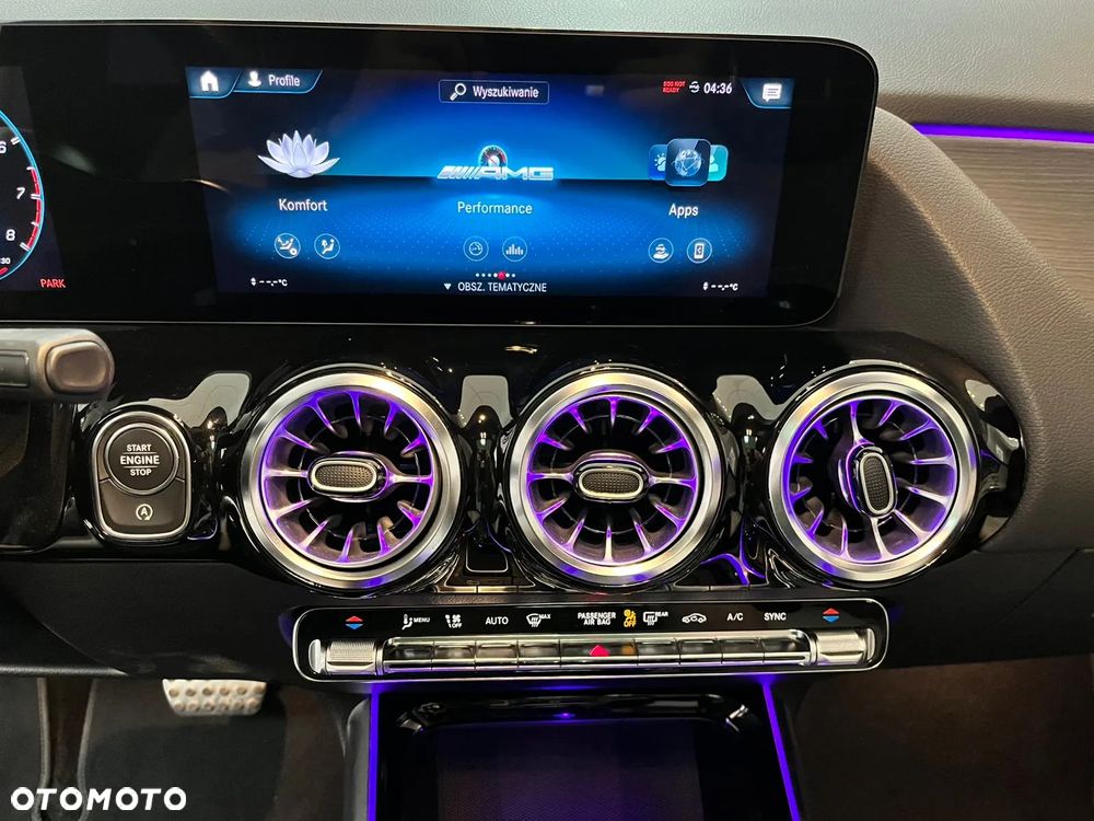 Mercedes-Benz GLA AMG 35 4Matic AMG Speedshift DCT 8G - 17