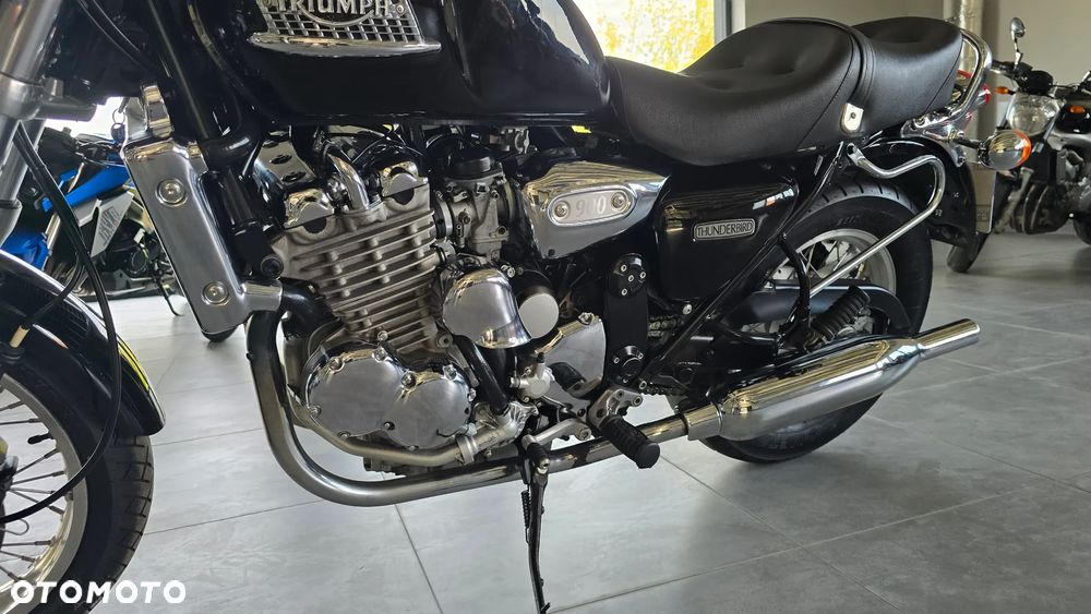 Triumph Thunderbird - 6