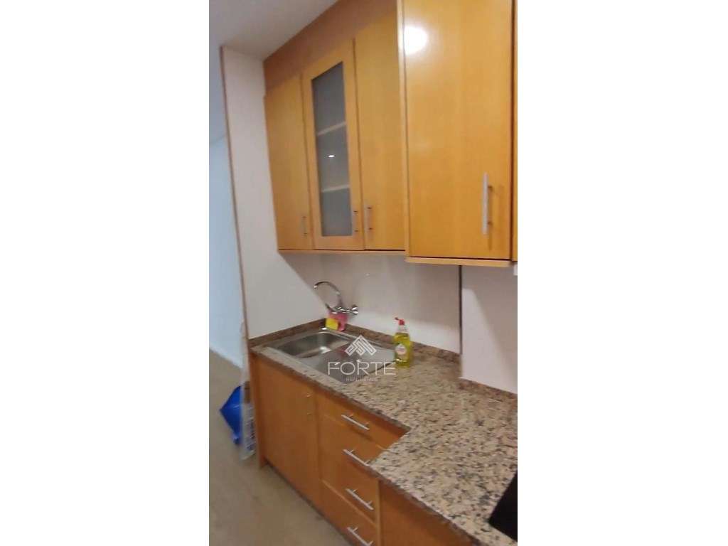 Apartamento T1 renovado no coração do Porto - Grande imagem: 5/8