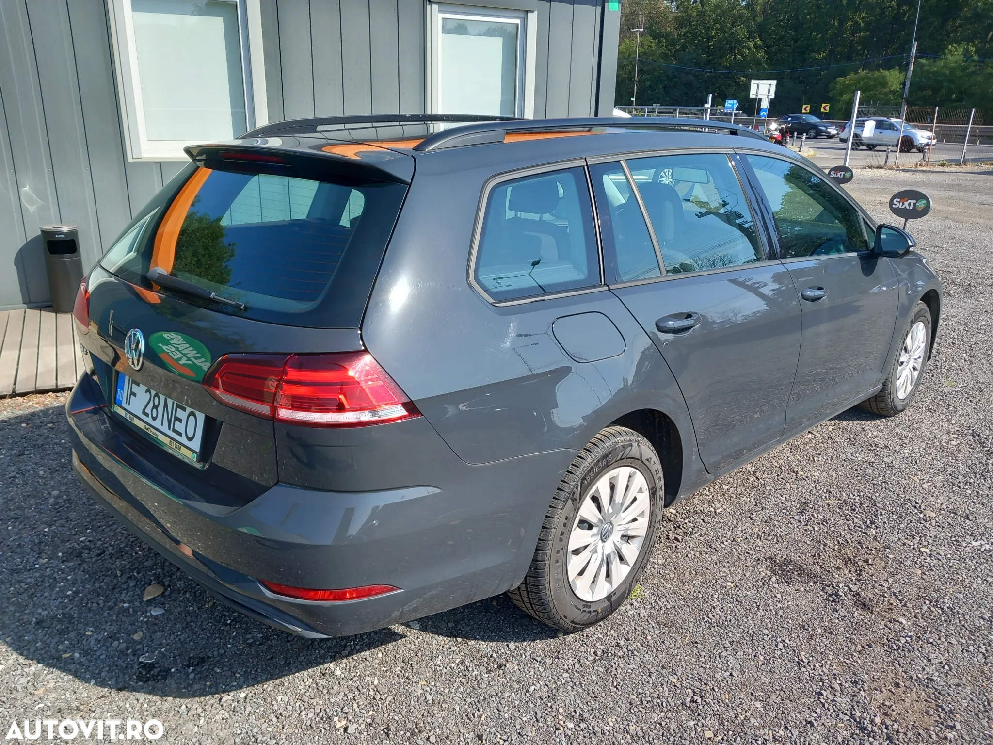 Volkswagen Golf - 3