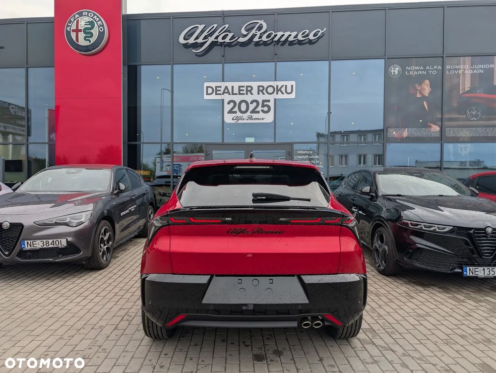 Alfa Romeo Junior 1.2 mHEV Ti eDCT - 6
