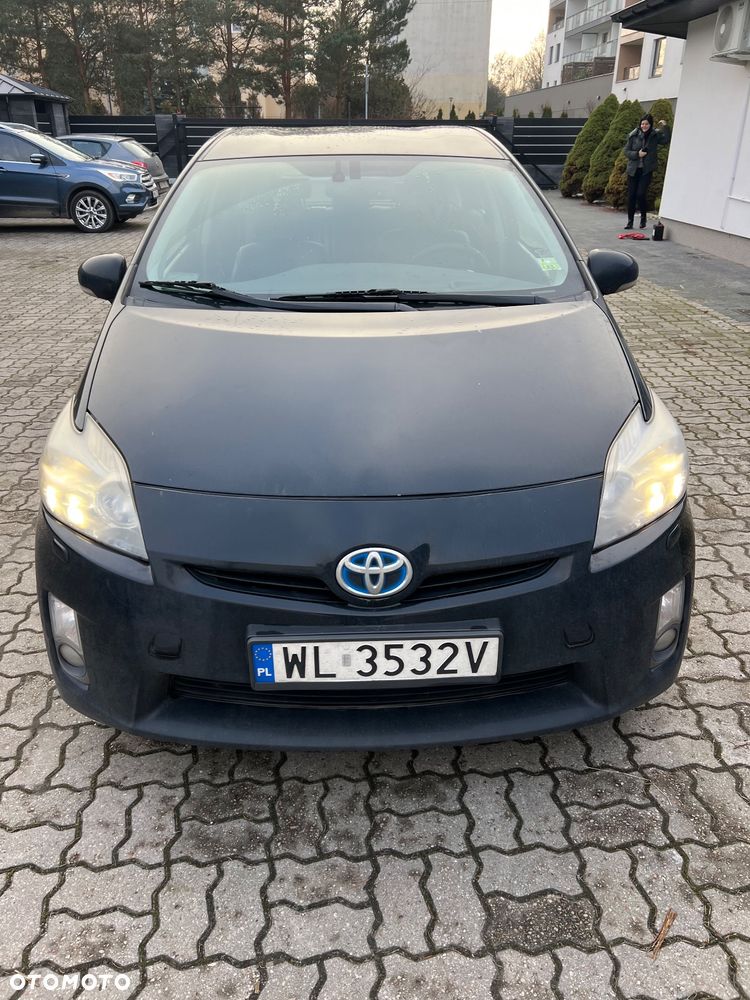 Toyota Prius 1.8 HSD Premium - 1