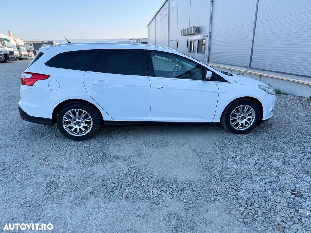 Ford Focus 1.6 TDCI ECOnetic 99g Start-Stopp-System Titanium - 7