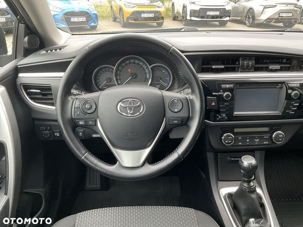 Toyota Corolla 1.6 Premium EU6 - 12
