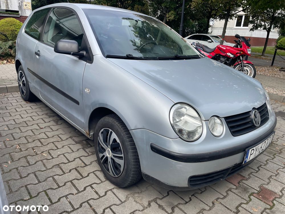 Volkswagen Polo - 2