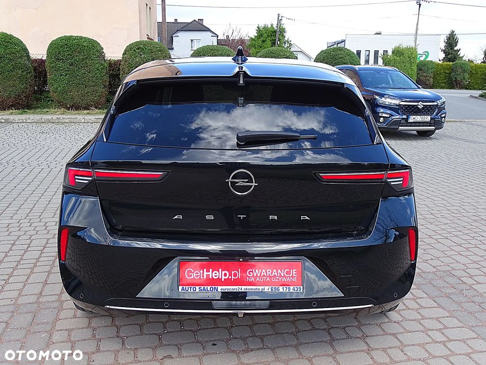 Opel Astra 1.2 Turbo GS - 19
