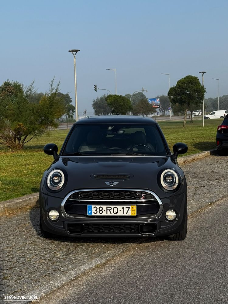 MINI 3 Portas Cooper S - 2