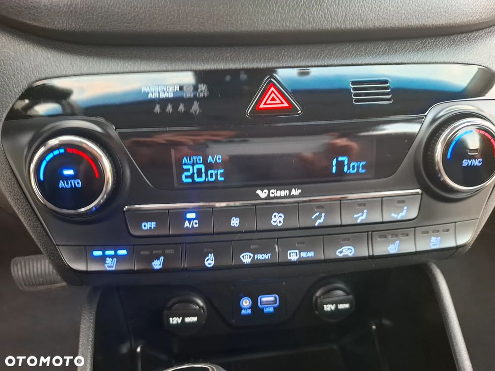 Hyundai Tucson blue 1.7 CRDi 2WD DCT Premium - 22