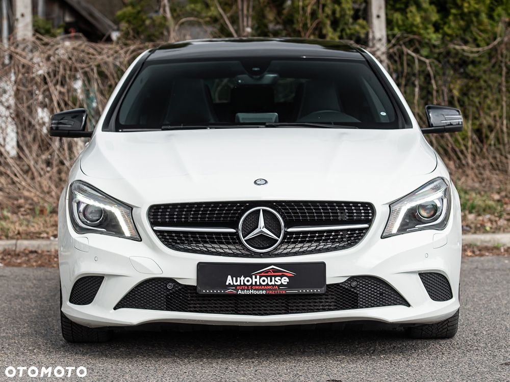 Mercedes-Benz CLA 180 UrbanStyle Edition - 4
