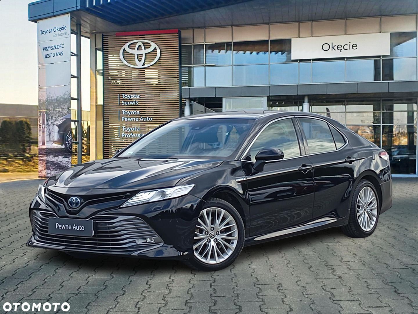 Toyota Camry 2.5 Hybrid Executive CVT - 1