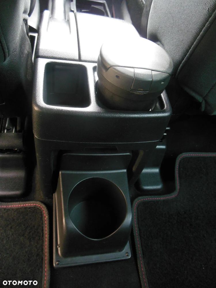 Mazda 5 1.8 Exclusive - 26