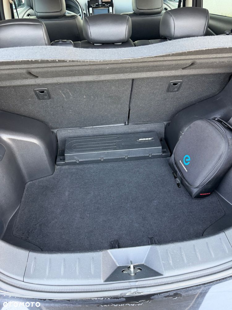 Nissan Leaf 24kWh Tekna - 10