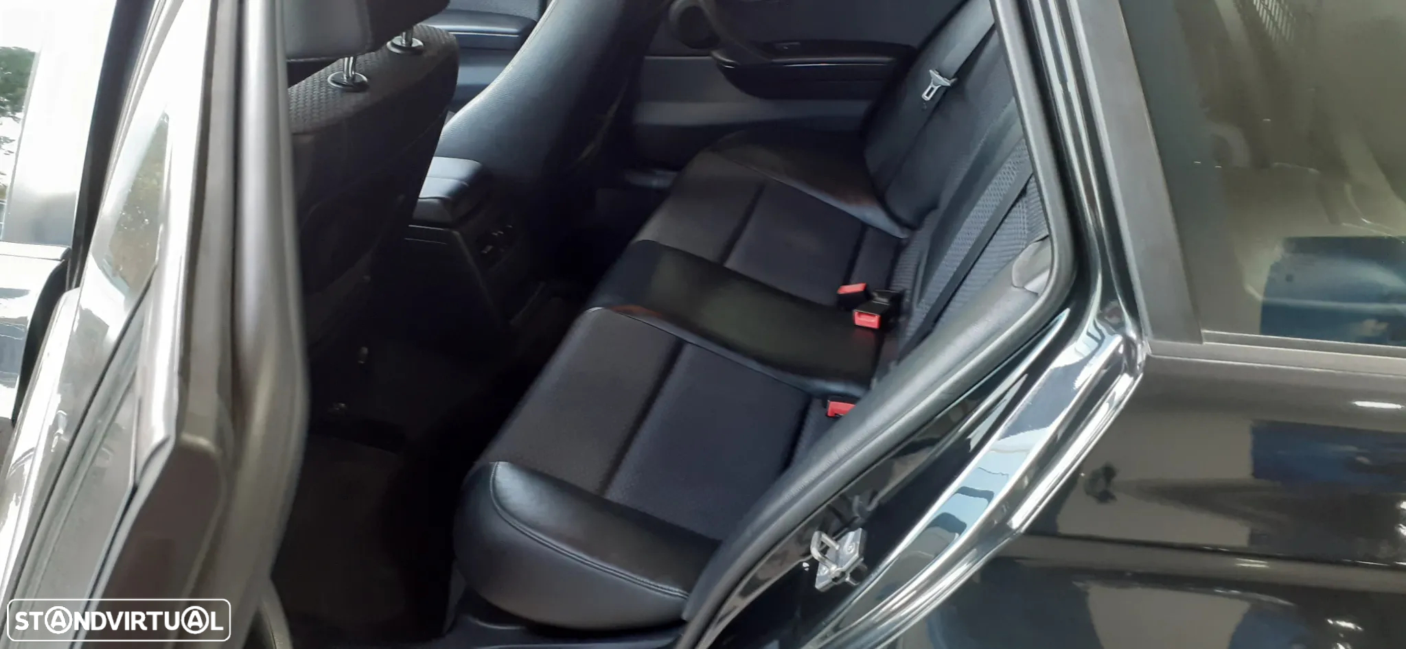 BMW 320 d DPF Touring Edition Sport - 6