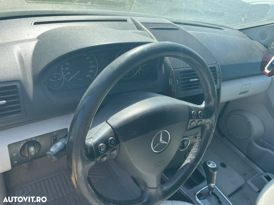 FARA GRILA STERGATOARE mercedes  A class elegance w169 2005 1.5 benzină 1498cmc 70kw cutie automata hidramată  cod Motor :266.920 capota bara fata far aripa geam geamuri Haion lunetă jante roti stop kit airbag - 13