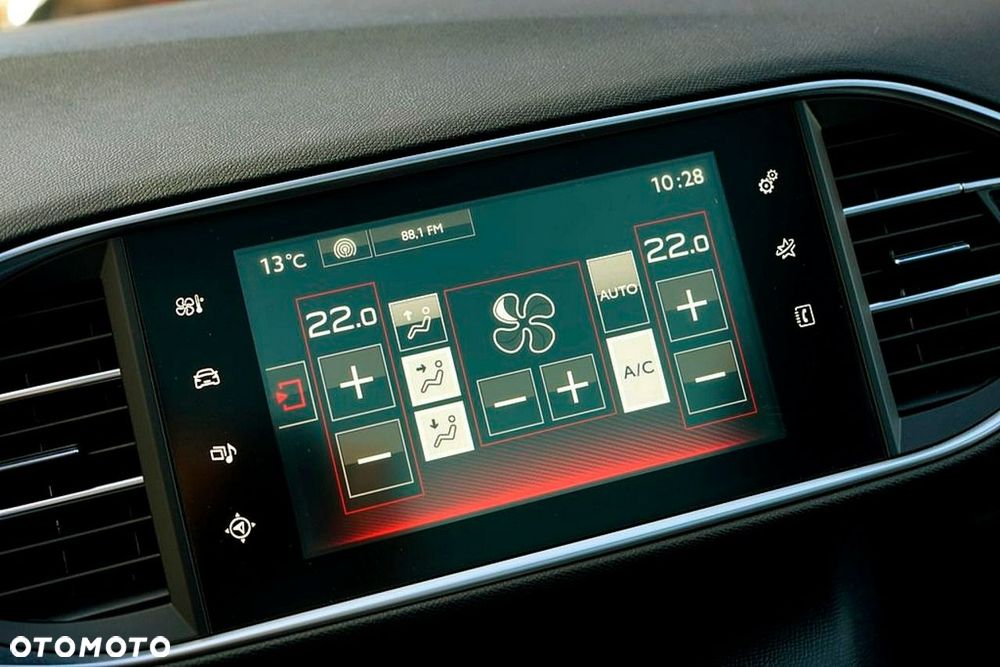Peugeot 308 - 32
