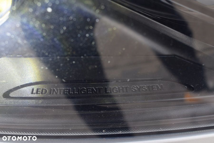 Mercedes-Benz VITO - 21