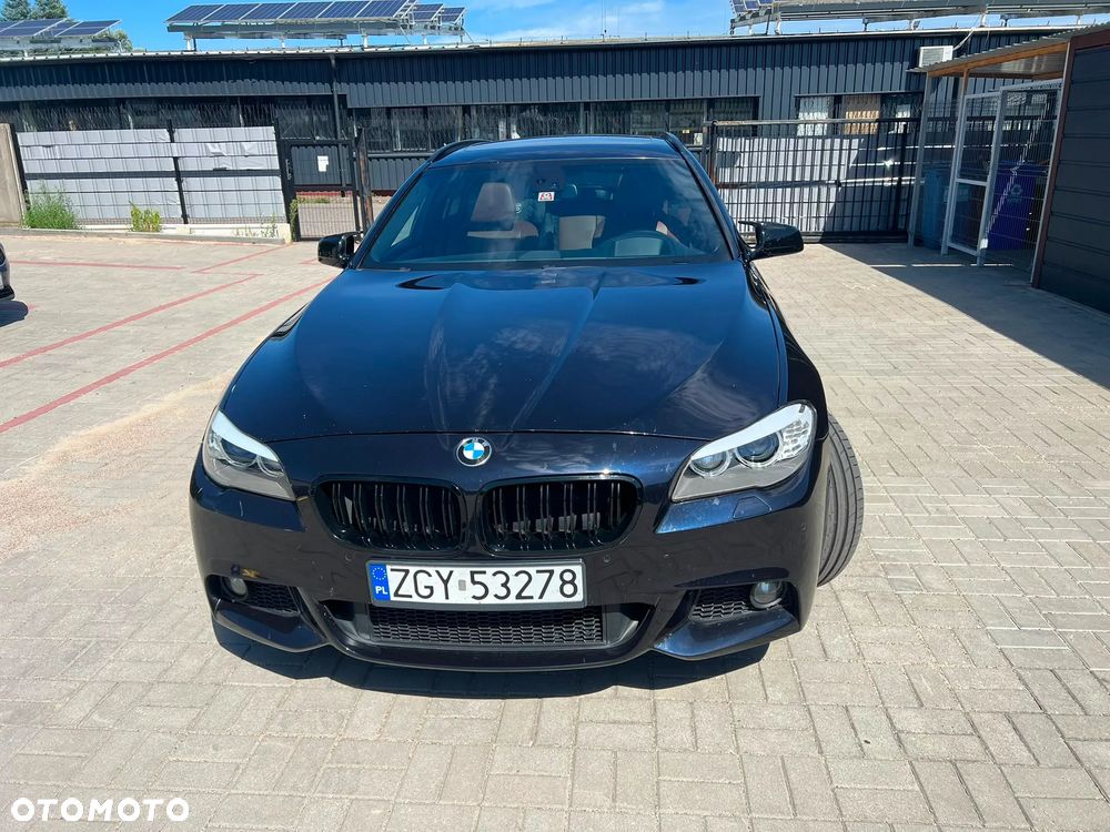 BMW Seria 5 525d - 1