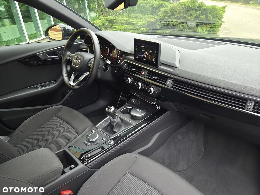 Audi A4 Avant 1.4 TFSI design - 7
