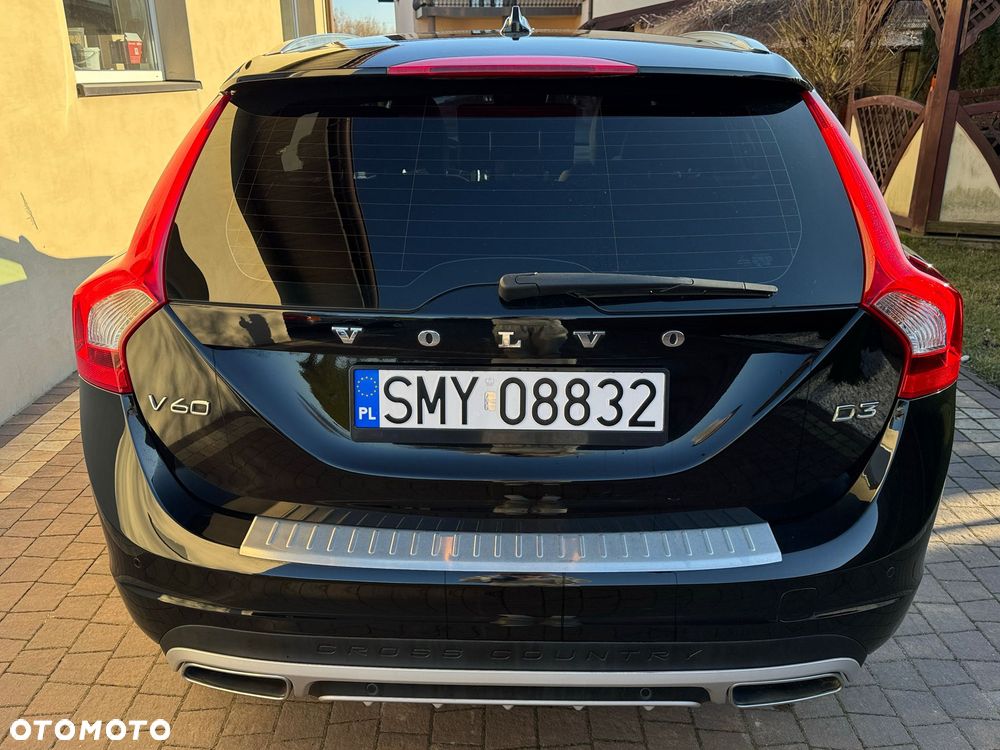 Volvo V60 Cross Country D3 Geartronic Kinetic - 5