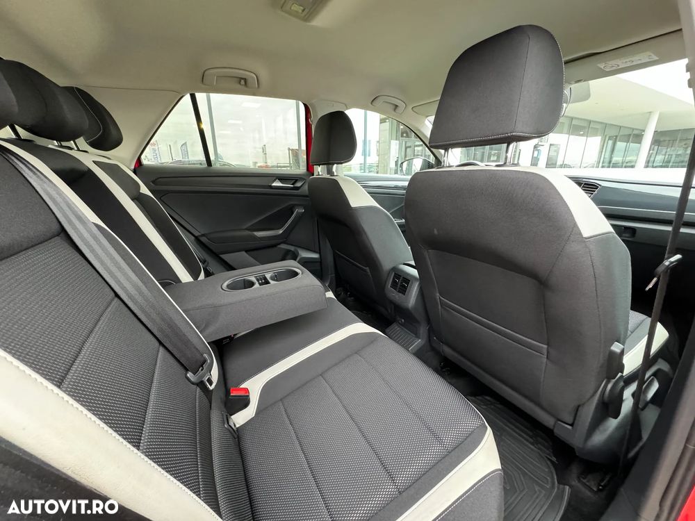 Volkswagen T-Roc 2.0 TDI 4Mot DSG Design - 25