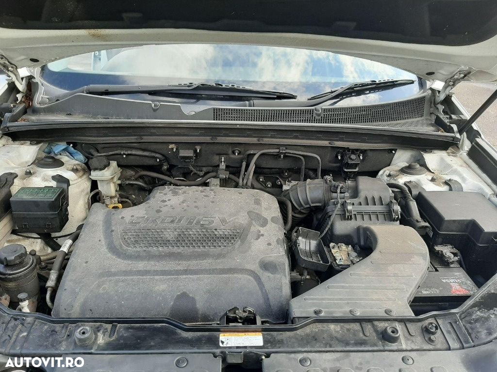 Aripa stanga fata Kia Sorento 2010 SUV 2.2 DOHC - 2
