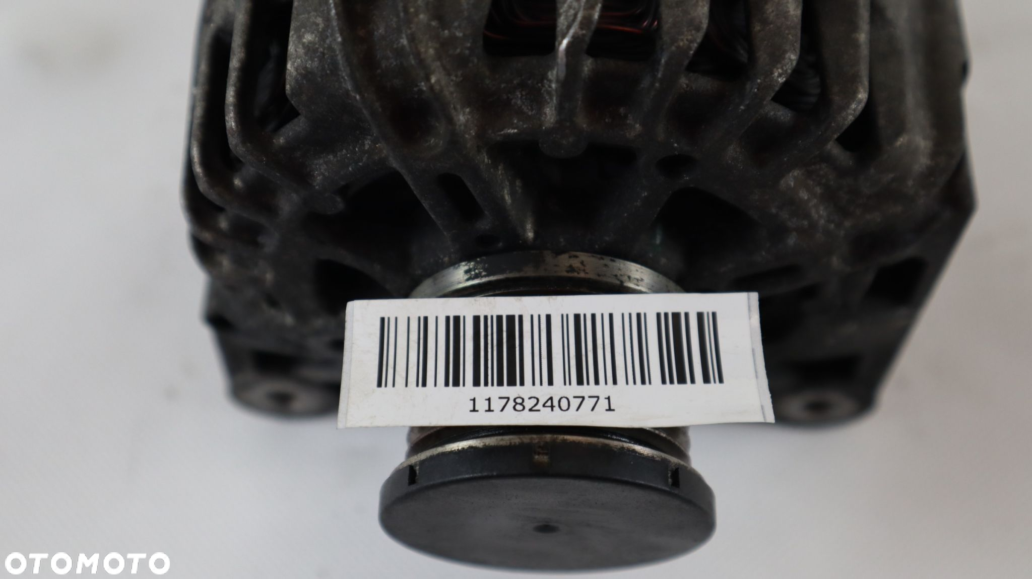 DACIA SANDERO 1.2 TCE ALTERNATOR TG12C199 - 9
