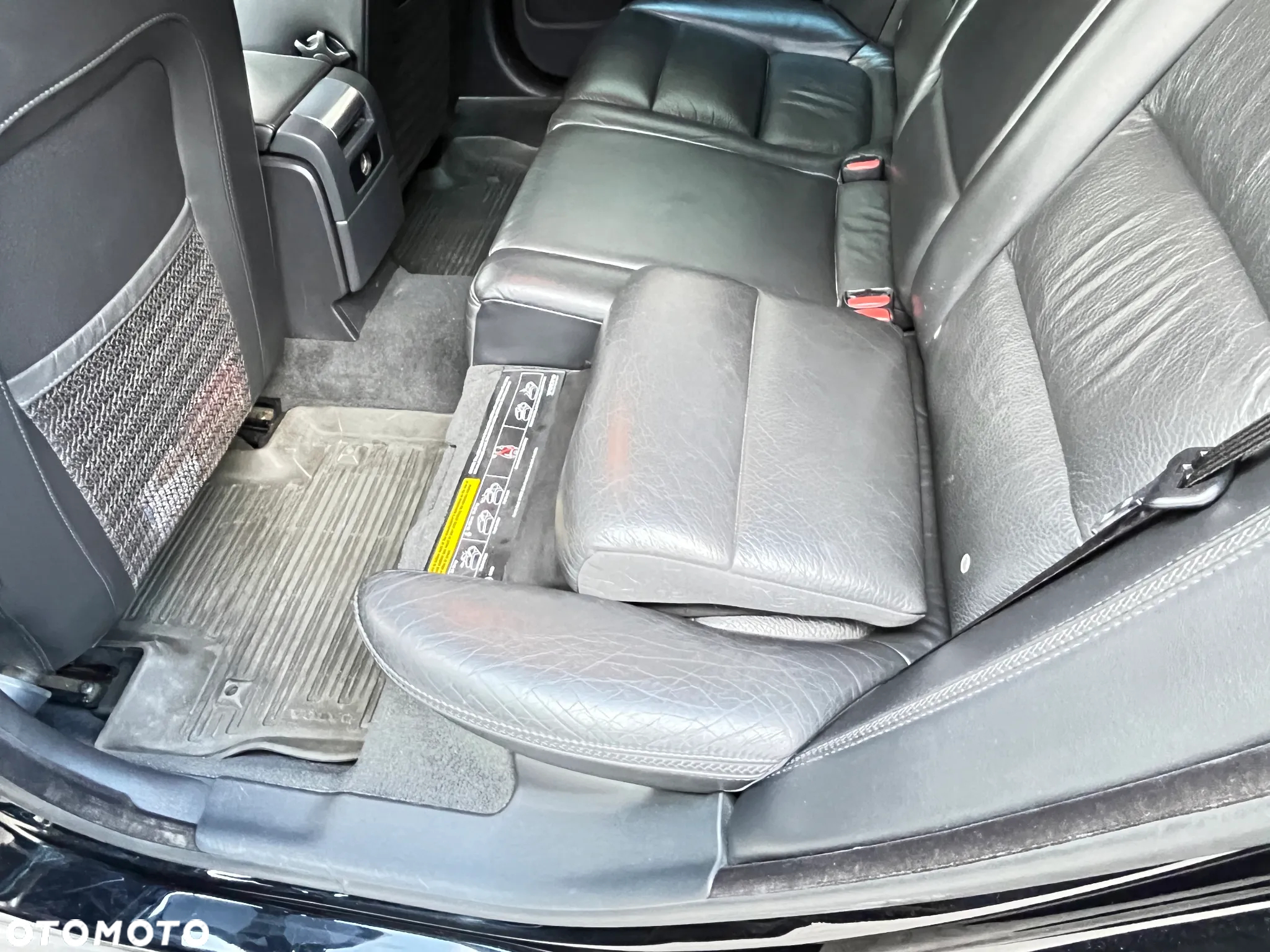 Volvo XC 70 - 22