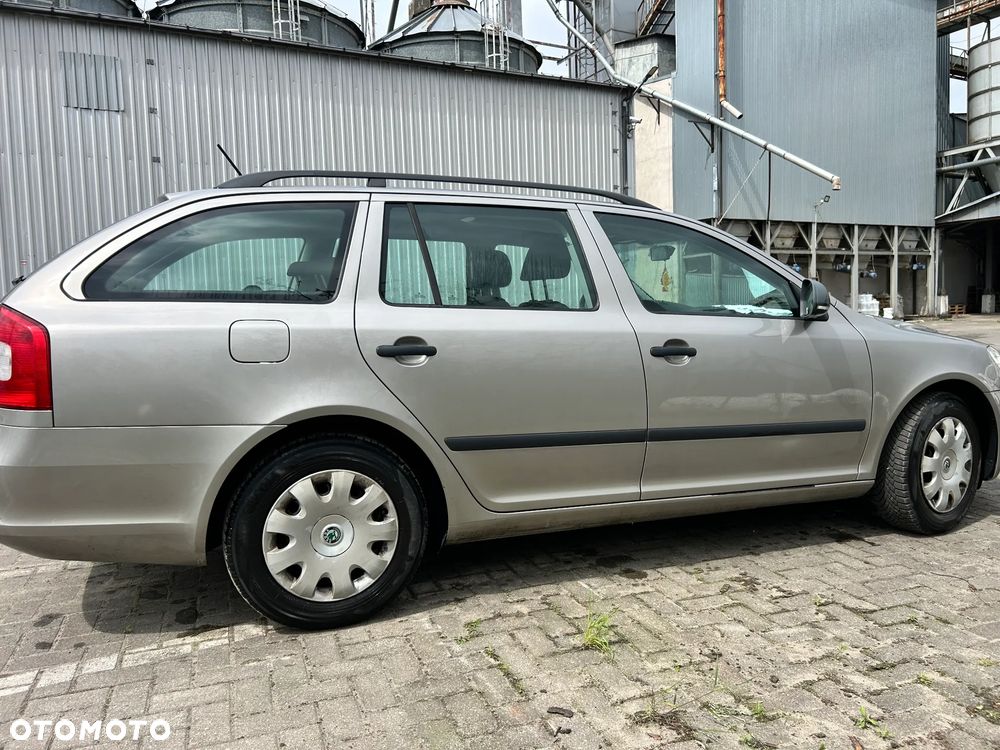 Skoda Octavia - 3