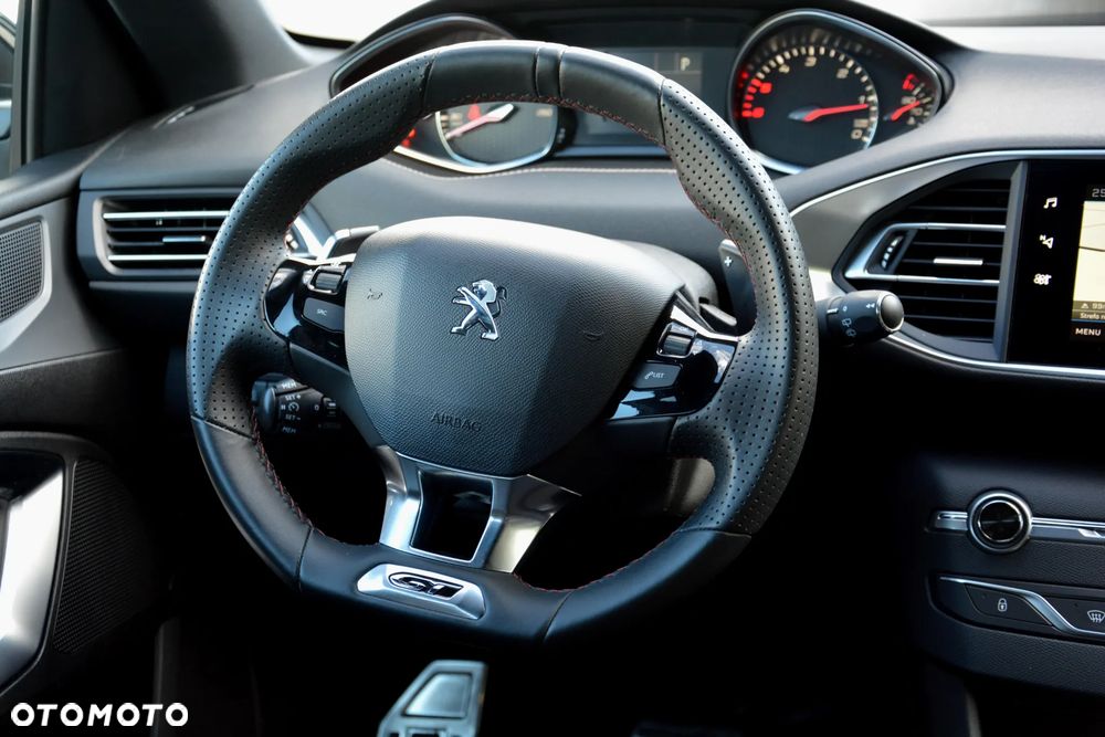 Peugeot 308 BlueHDi FAP 180 EAT8 Stop & Start GT - 11