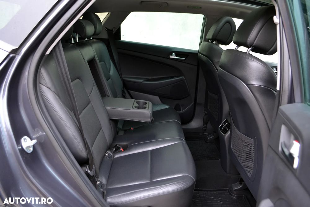 Hyundai Tucson 2.0 CRDI 4WD 6AT Premium+ - 10